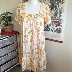 Rails Floral Mini Dress in Cream and Peach Medium